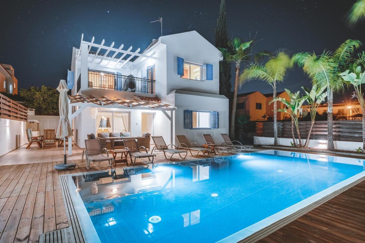 Amphitrite Villa Паралімні Екстер'єр фото